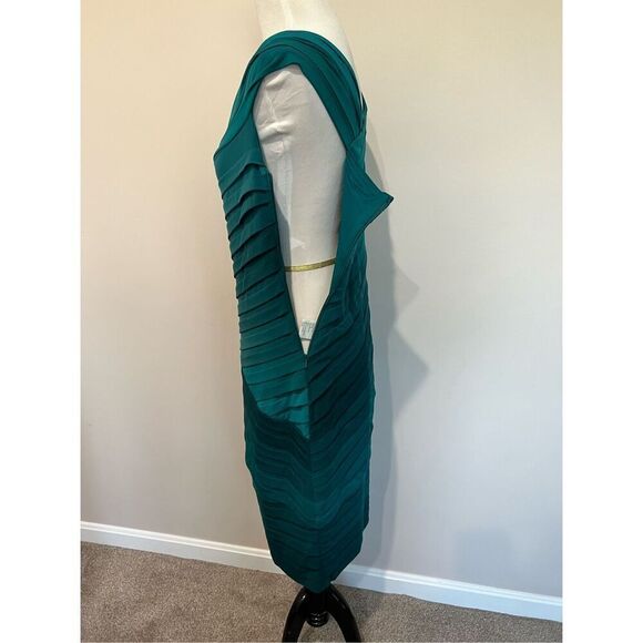 Tadashi Collection dress size L - Picture 4 of 12